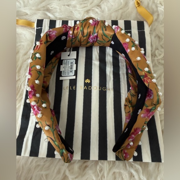 Lele Sadoughi x Loveshackfancy Mini Pearl Knotted Headband -NWT - Picture 5 of 5